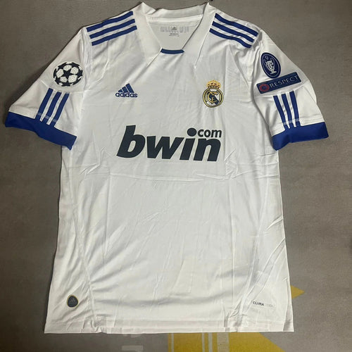 Álvaro Arbeloa 17 – Real Madrid 2010/2011 Retro-Trikot