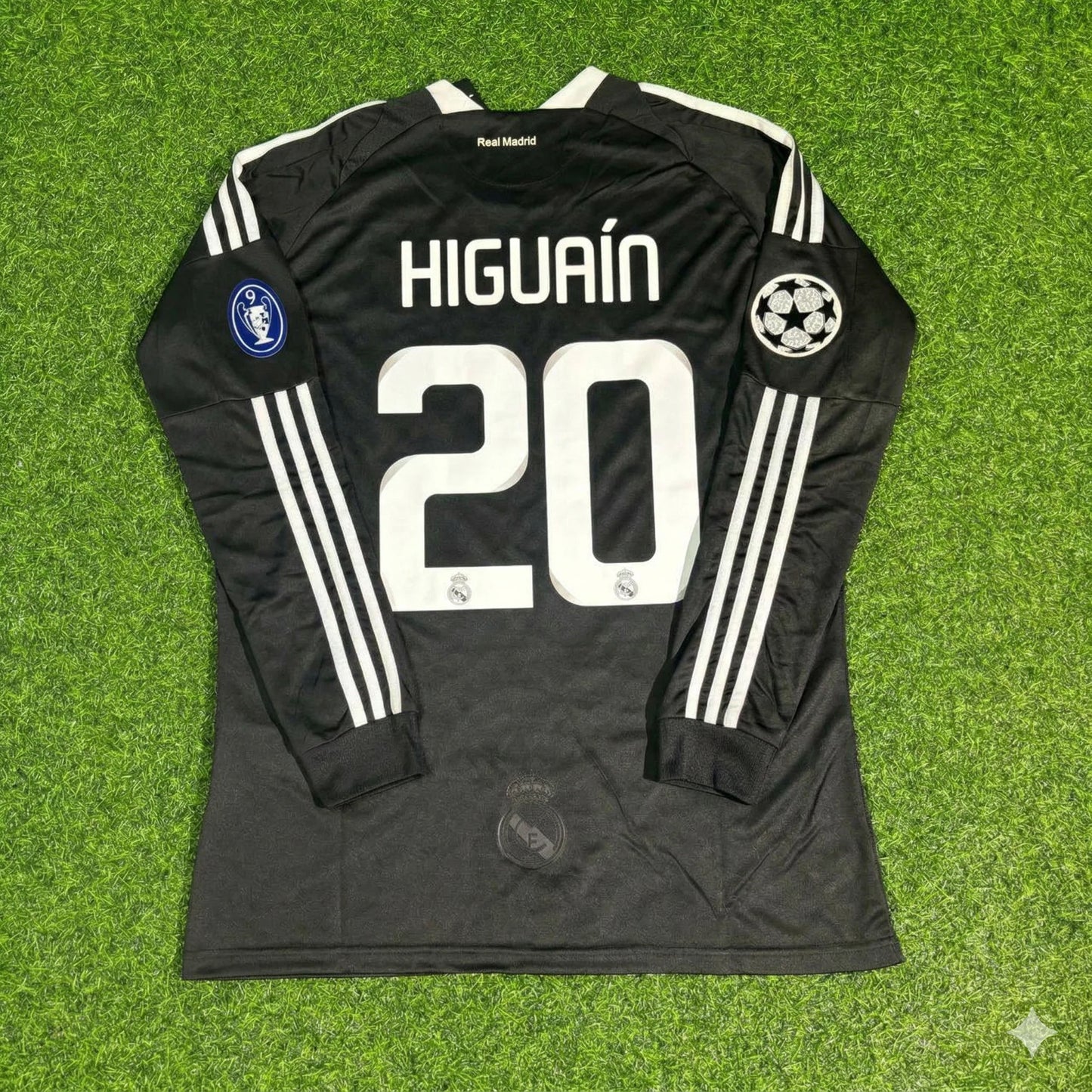 Gonzalo Higuain #20 Real Madrid 2009 Away Retro Jersey