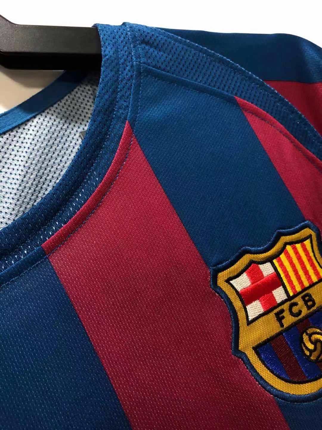 Carles Puyol #5 Barcelona 2006 Retro Football Jersey Soccer Shirt