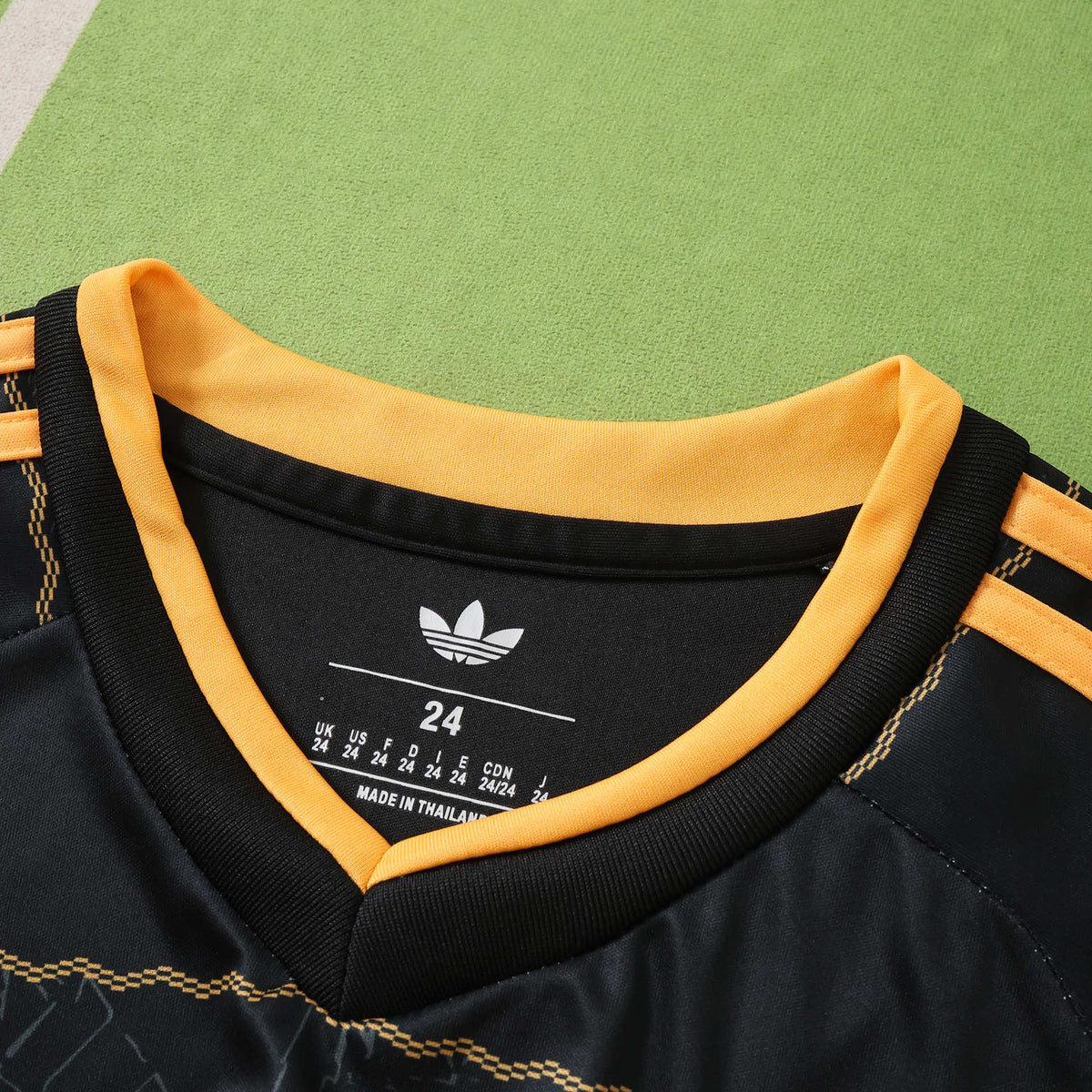 AFC Ajax 2026-2027 Season Kids Away Black Football Jersey Trikot Maillot