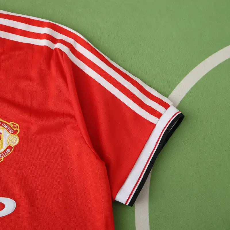 Maillot rétro domicile rouge Manchester United F.C saison 1984