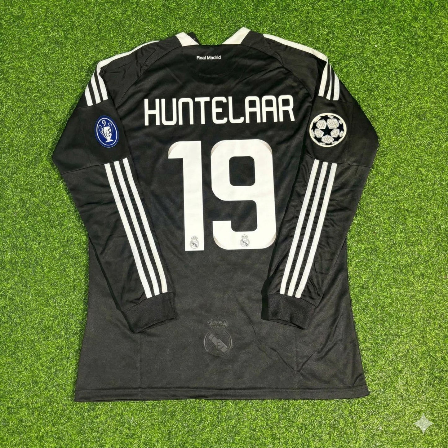 Klaas Jan Huntelaar #19 Real Madrid 2009 Away Retro Jersey