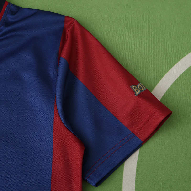 Barcelona 1998/99 Home Retro Jersey