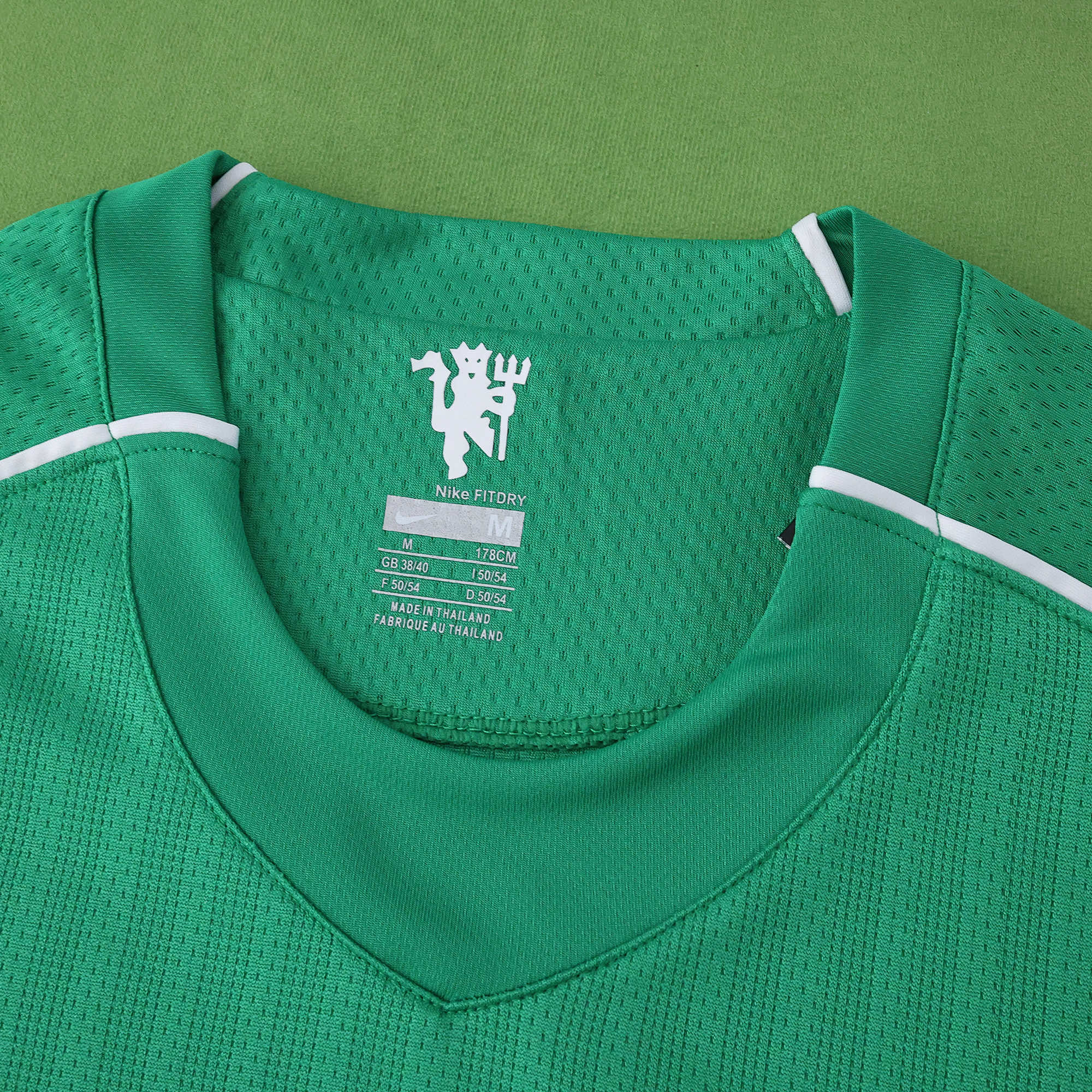 Maillot de football rétro vert à manches longues Cristiano Ronaldo Manchester United