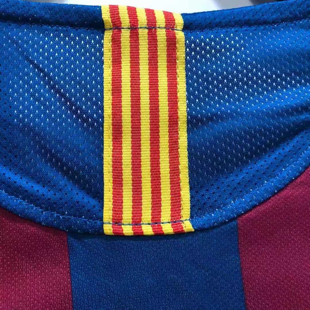 Carles Puyol #5 Barcelona 2006 Retro Football Jersey Soccer Shirt