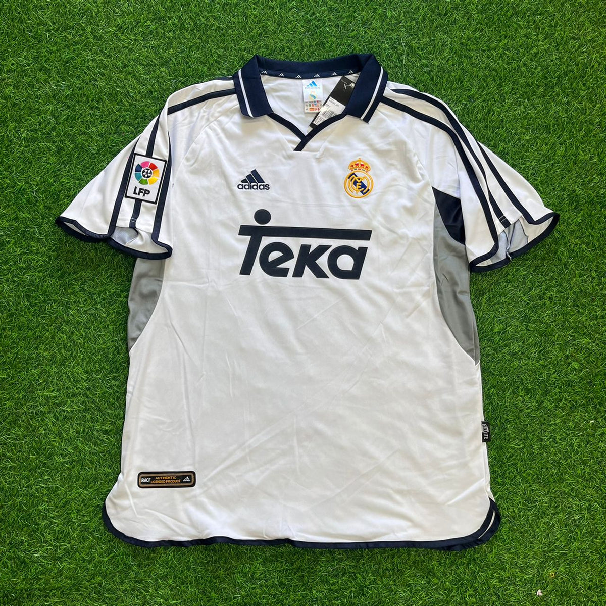 Fernando Morientes 9 - Real Madrid 2000 Retro Fußballtrikot