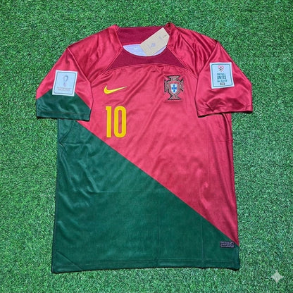 Bernardo Silva #10 Portugal 2022 World Cup Home Retro Football Jersey