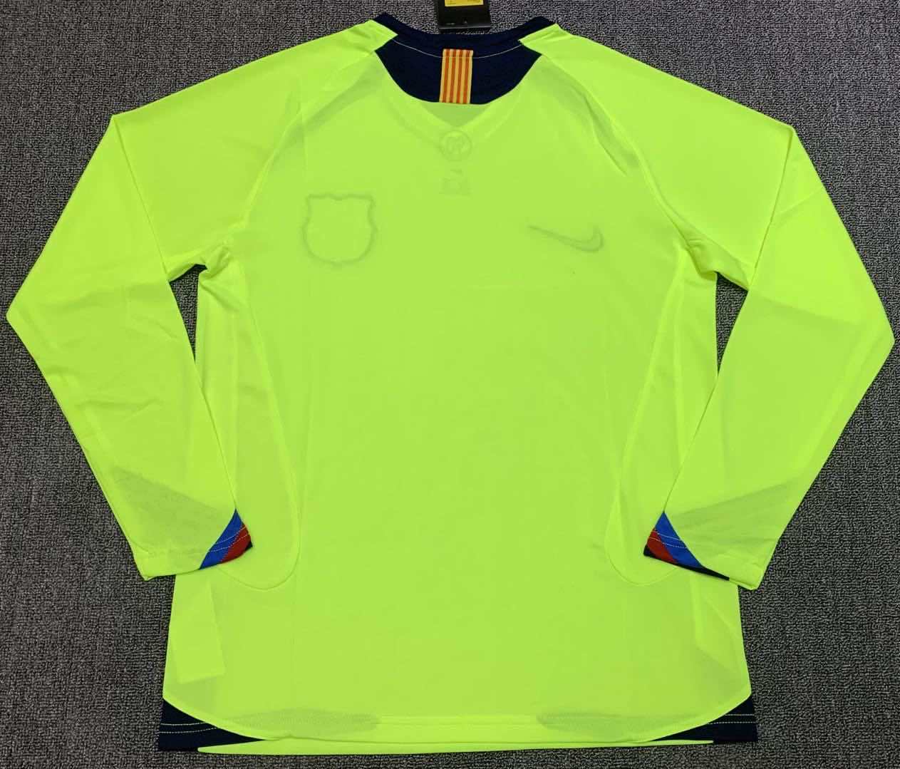 FC Barcelona 2005-2006 Season Away Retro Long Sleeve Football Jersey Trikot Maillot
