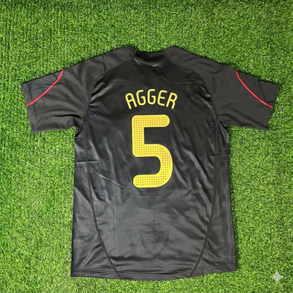 Liverpool 2009/10 Black Retro Jersey – Daniel Agger