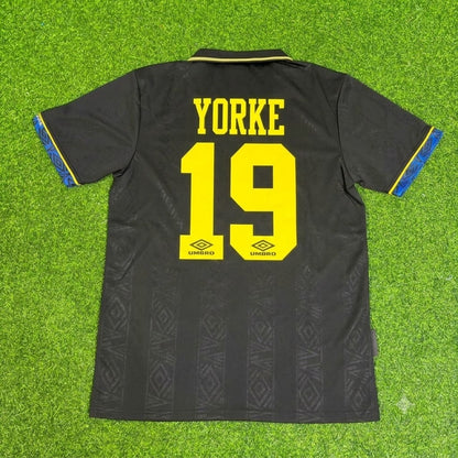 Maillot de football rétro commémoratif Dwight Yorke Manchester United