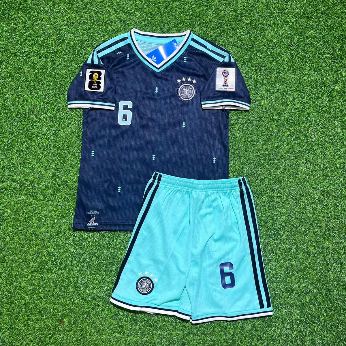 Maillot de foot Joshua Kimmich 6 - Allemagne Coupe du Monde 2026 pour enfants