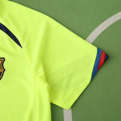 Barcelona 2005/06 Away Retro Jersey