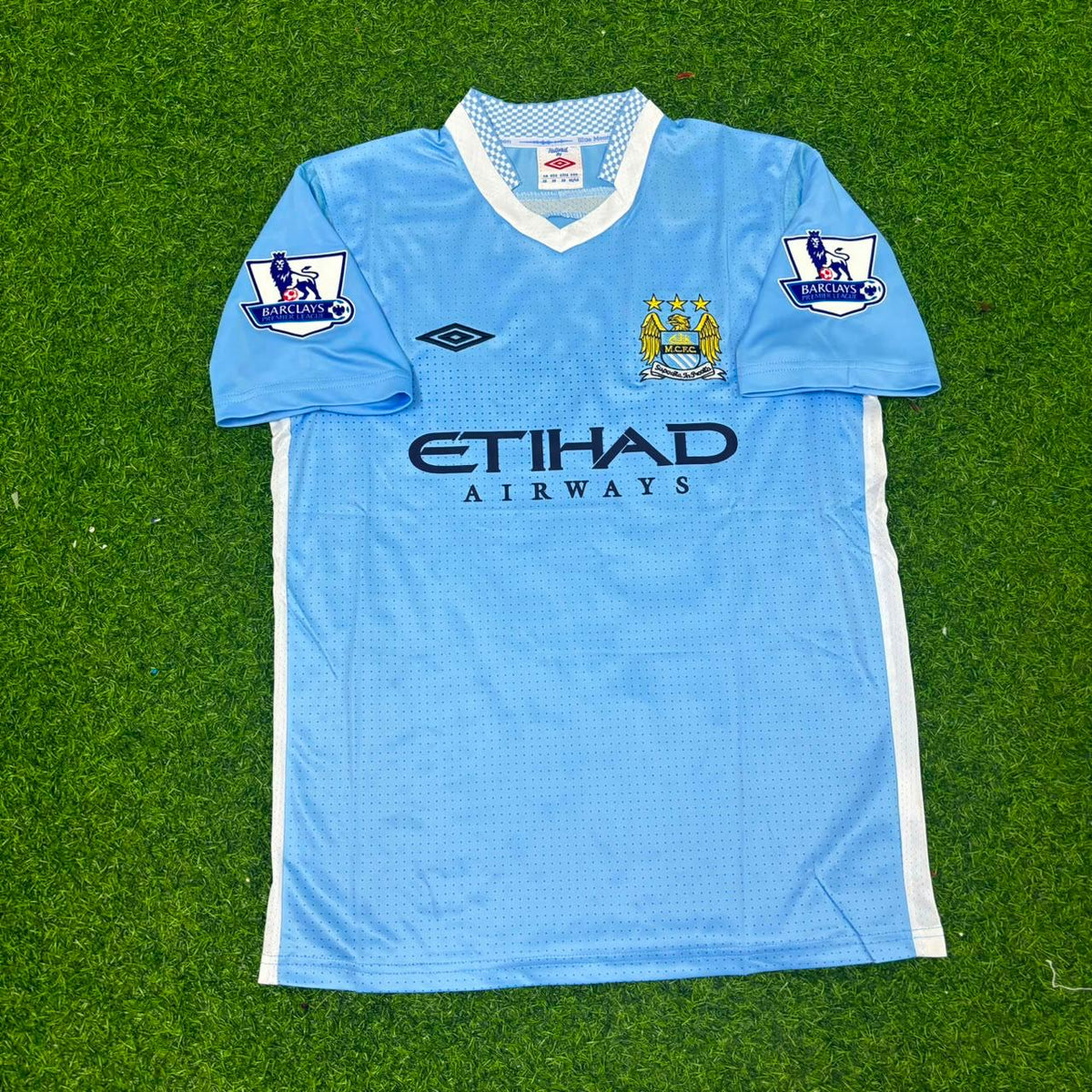Edin Dzeko 10 Manchester City 2011/12 Heimtrikot Blau Retro Trikot Jersey Maillot Fußballhemd