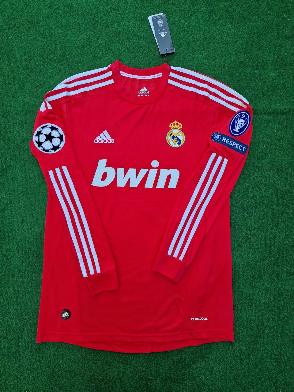 Cristiano Ronaldo CR7 Real  Madrid 2011-2012 Red Long Sleeve Jersey Soccer Shirt