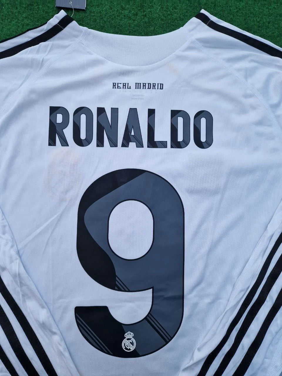 Cristiano Ronaldo CR7 Real Madrid 2009 2010 Debut First Year Number 9 Jersey Soccer Shirt