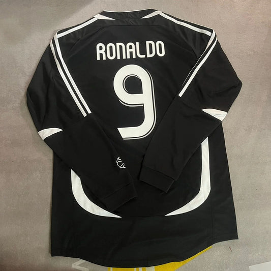 Ronaldo Nazario R9 Real  Madrid 2006-2007 Black Long Sleeve Soccer Jersey Soccer Shirt