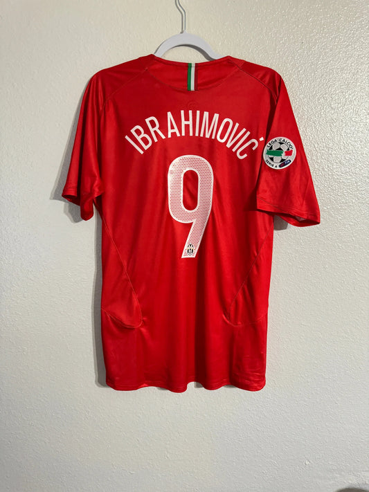 Zlatan Ibrahimović 9 - Juventus 2006/07 Serie A Retro Kit Jersey Maillot Trikot Soccer Shirt