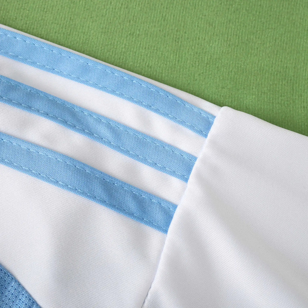 Lionel Messi Argentine Domicile Kit Enfant Maillot Enfant (3-13 ans)