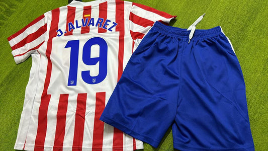 Camiseta de fútbol de la nueva temporada del Atlético de Madrid, local, de Julián Álvarez