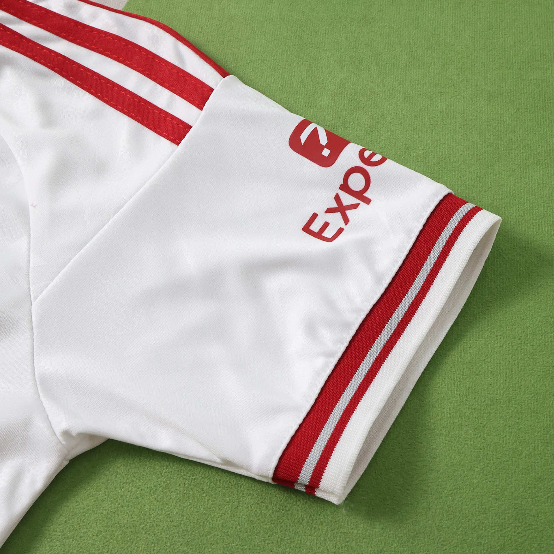 Liverpool 2026-2027 Season Kids Away White Football Jersey Trikot Maillot