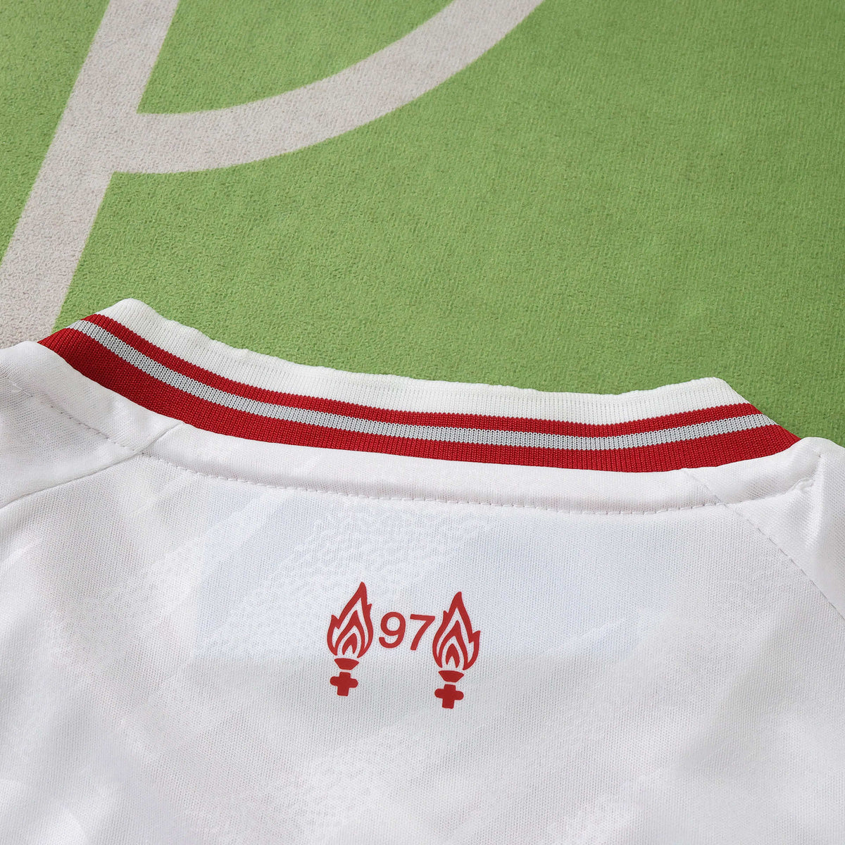Liverpool 2026-2027 Season Kids Away White Football Jersey Trikot Maillot