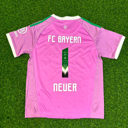 Tenue de gardien de football rose Manuel Neuer Bayern Munich