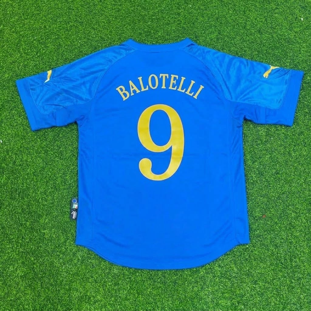 Maillot commémoratif domicile de l’Italie de Mario Balotelli