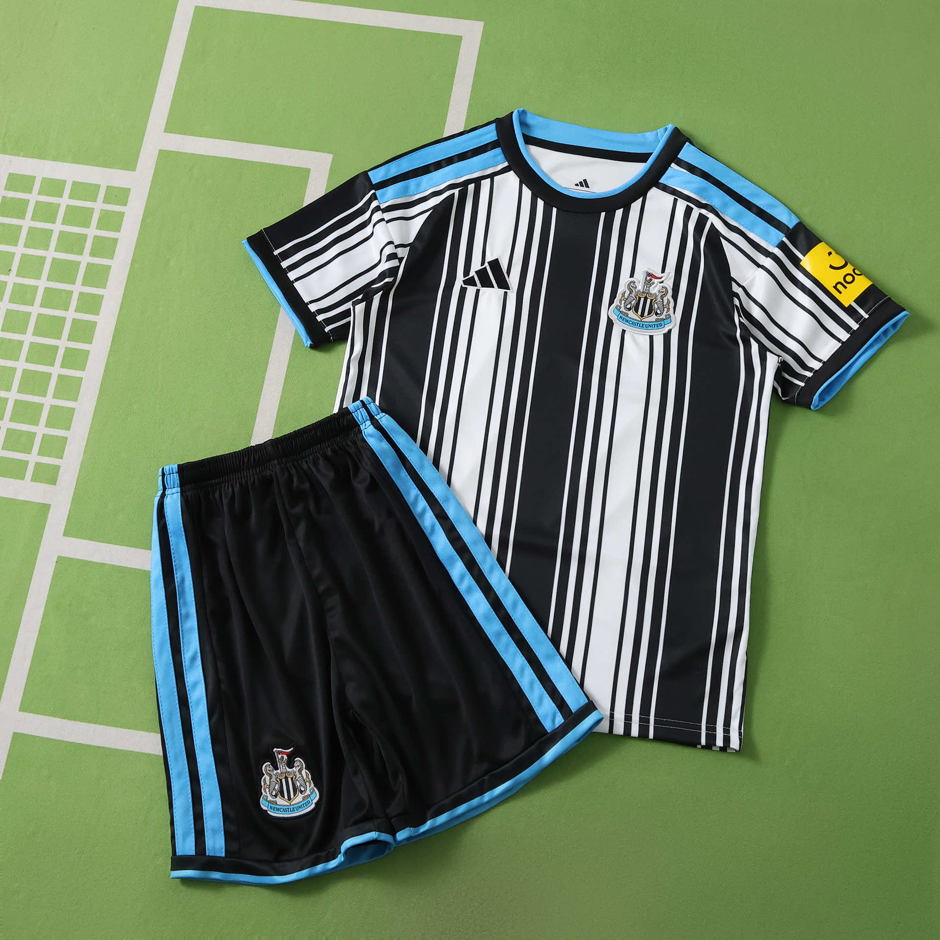 Newcastle United 2026-2027 Season Home Kids Football Jersey Trikot Maillot