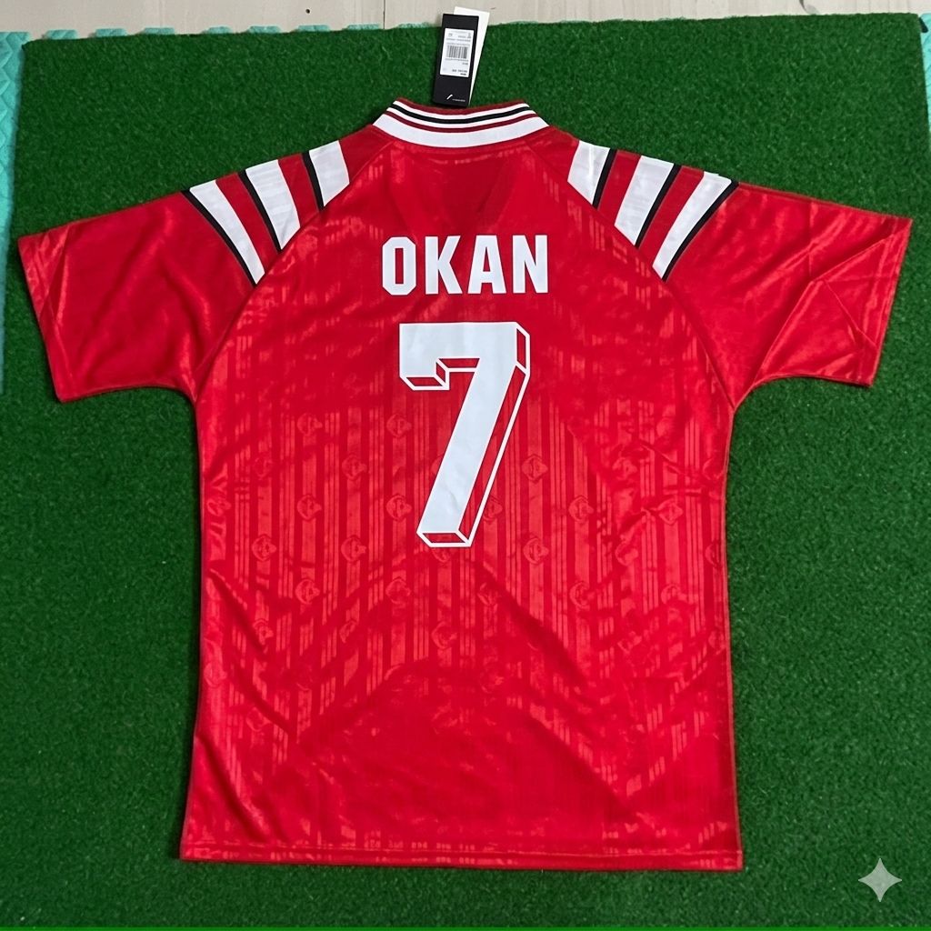 Camiseta de fútbol retro nostálgica roja de Turquía – Okan Buruk