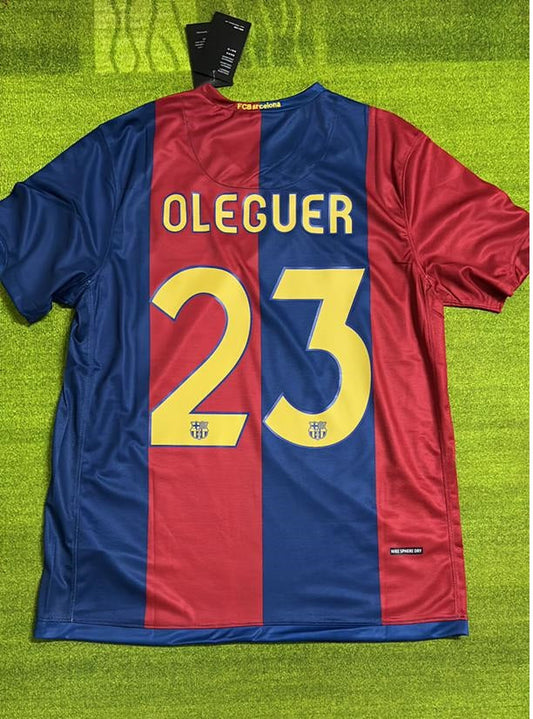 Camiseta retro de la época del Oleguer en el Presas Barcelona 2006-07