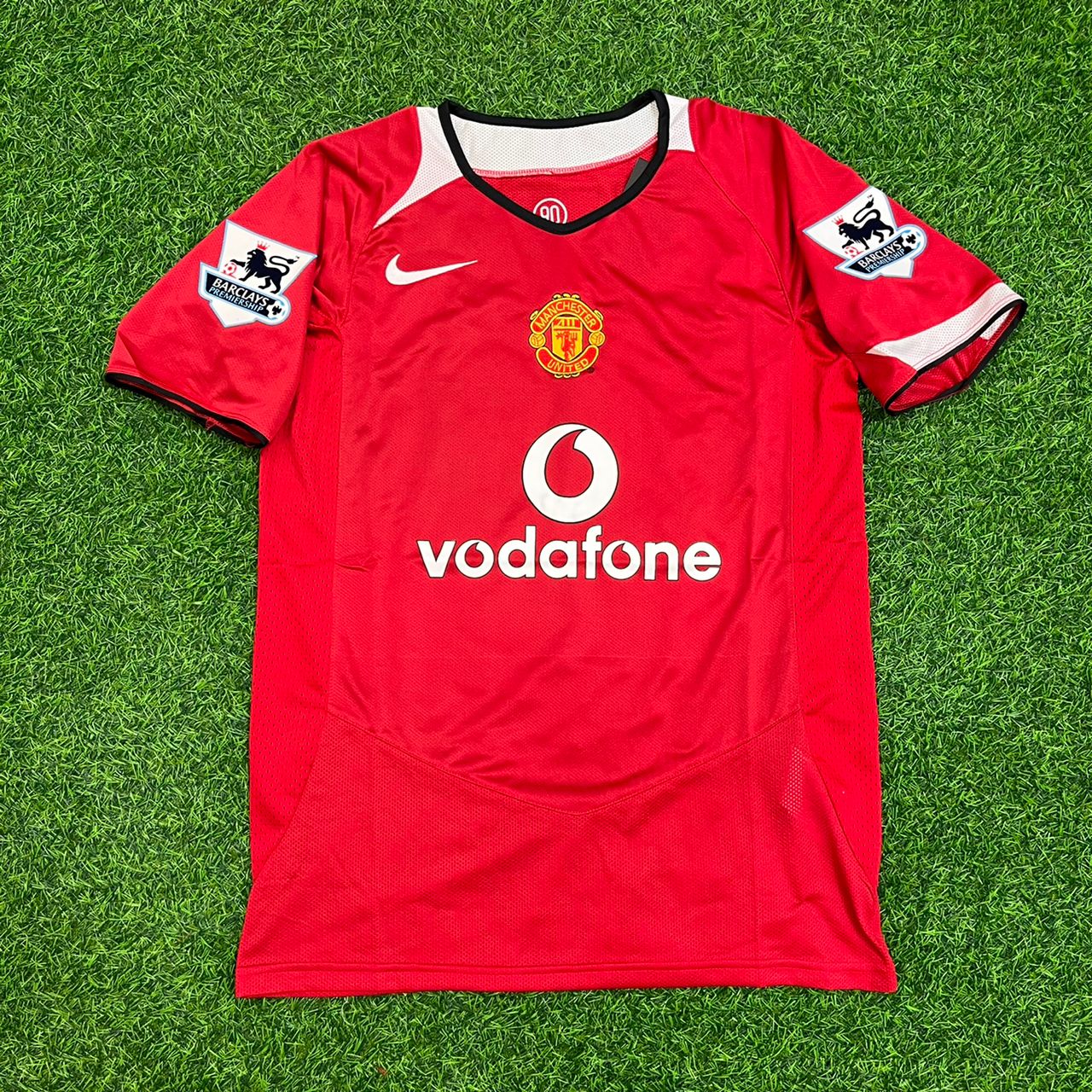 Patrice Evra Manchester United Retro 2005-06 Retro Jersey Maillot Maglia Soccer Shirt