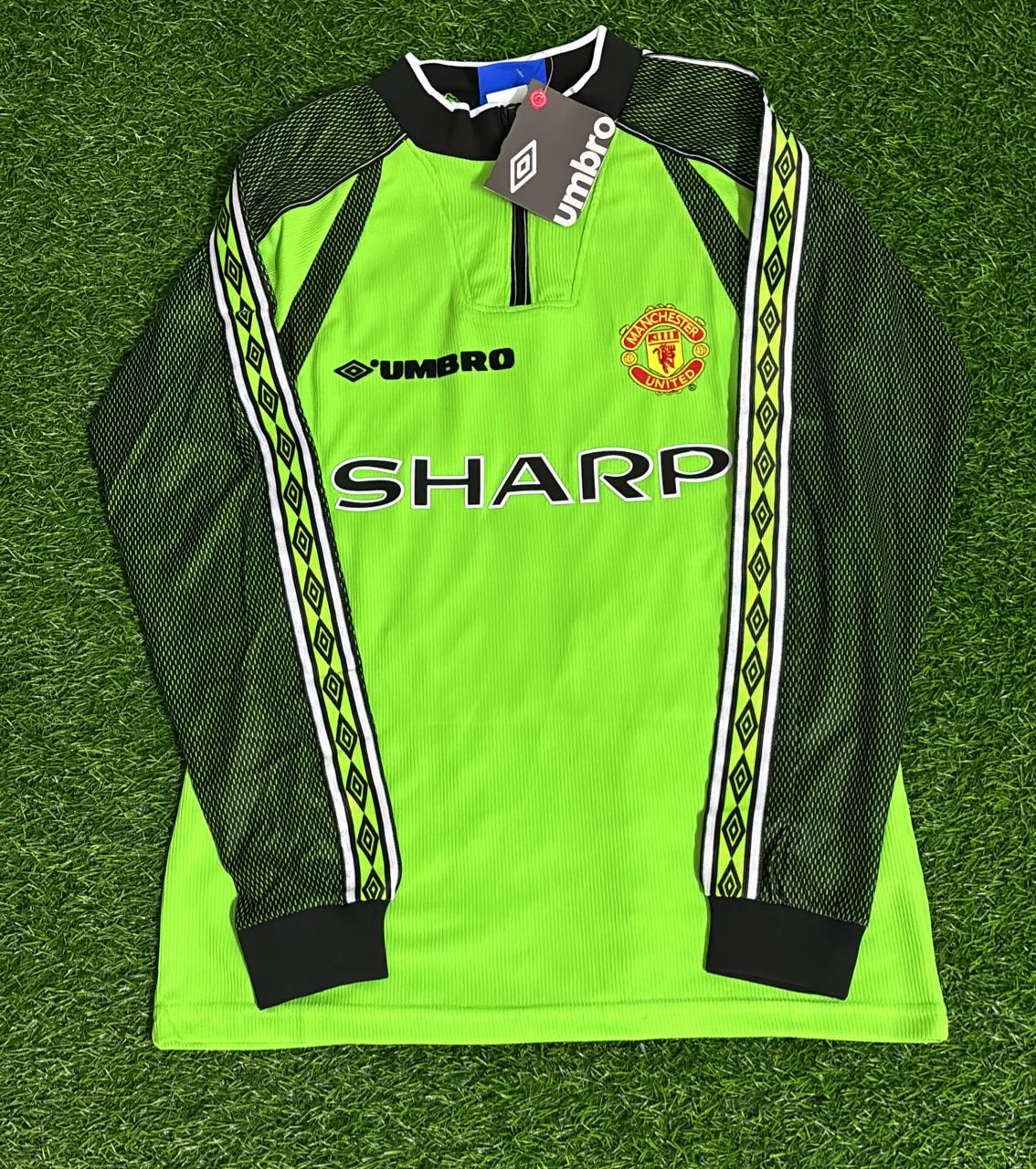 Maillot de gardien de football rétro à manches longues vert Peter Schmeichel Manchester United 1998-1999