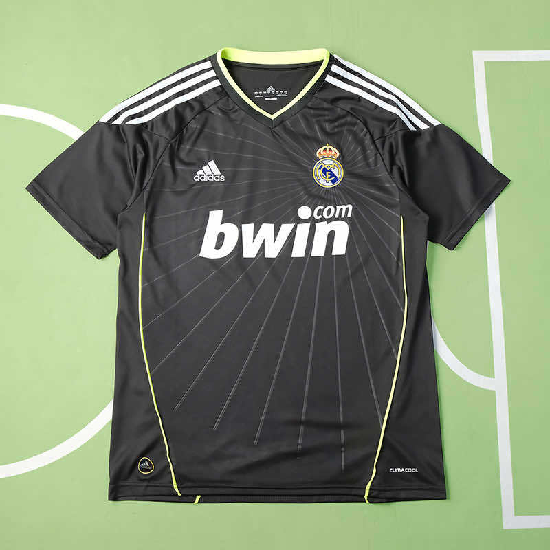 Real Madrid C.F. 2010-2011 Season Away Retro Football Jersey Trikot Maillot