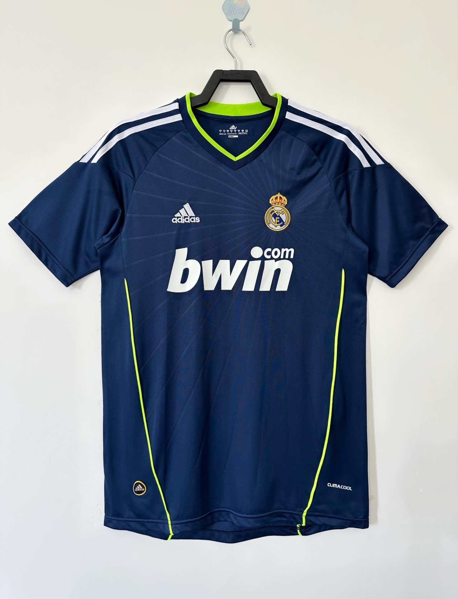 Real Madrid C.F. 2010-2011 Season  Retro Football Jersey Trikot Maillot