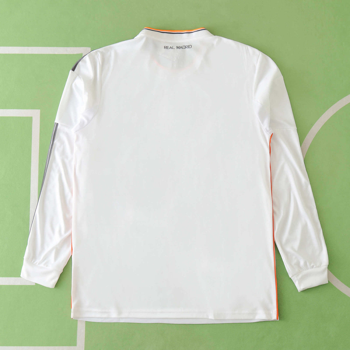 Real Madrid C.F. 2013-2014 Season Home Long Sleeve Retro Football Jersey Trikot Maillot