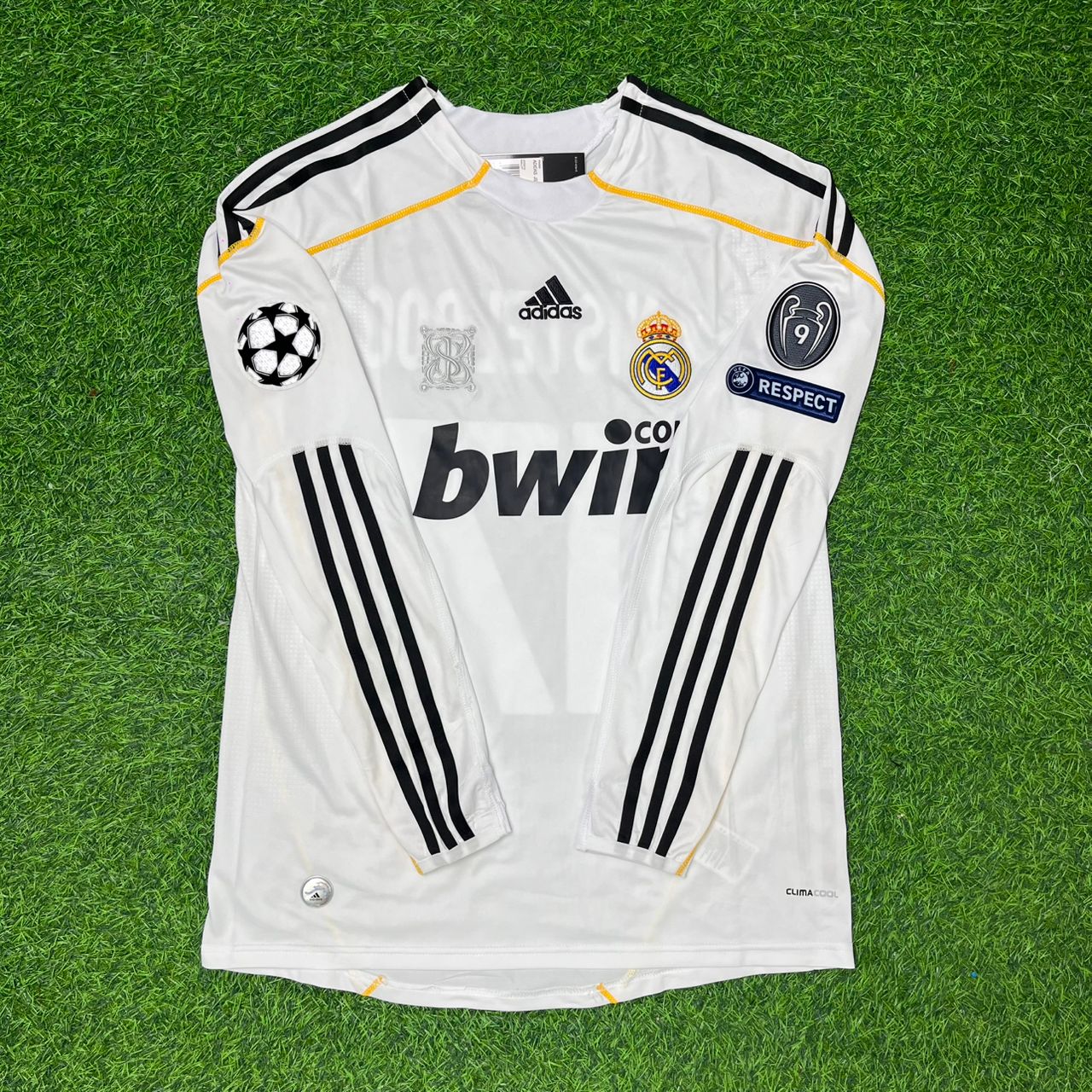 Ruud van Nistelrooy Real Madrid 2009-2010 Jersey Soccer Shirt