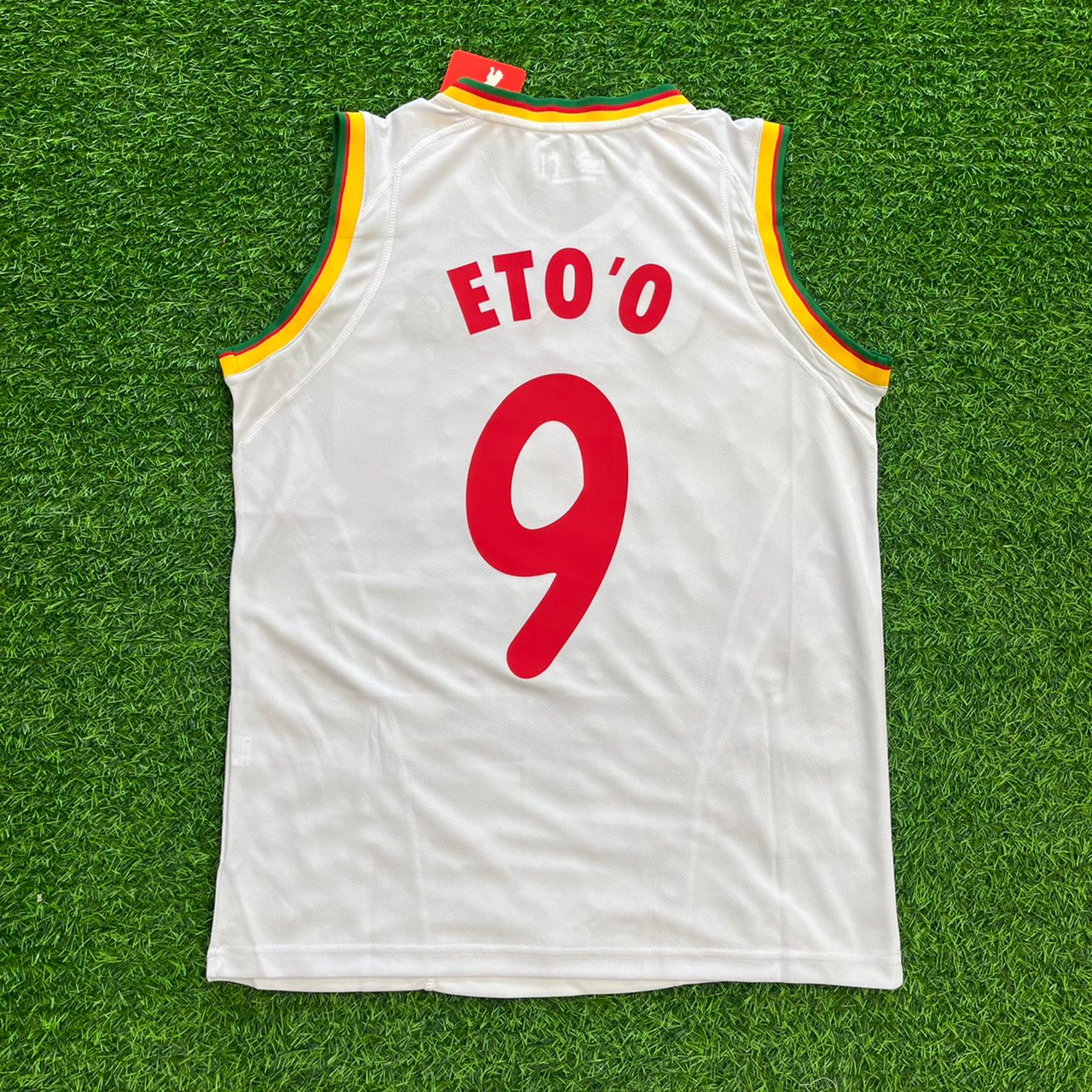 Samuel Eto'o 9 - Kamerun AFCON 2002 Retro Ärmelloses Trikot Fußballtrikot