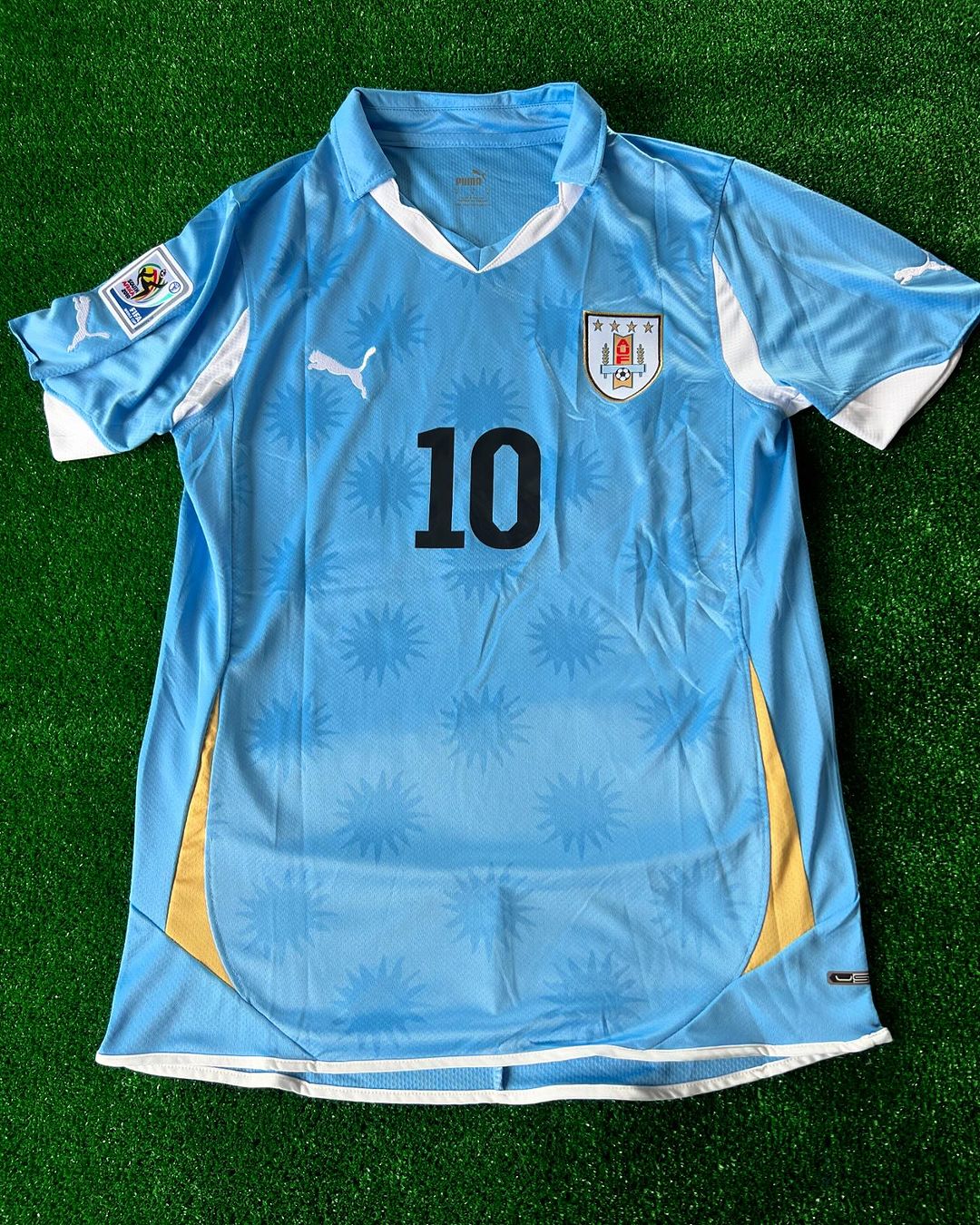 Diego Forlán Uruguay 2010 South Africa World Cup Blue Retro Jersey