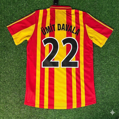 Umit Davala 22 – Galatasaray 2000 Equipación Retro de la Final de la Supercopa de la UEFA – | Camiseta | Maillot | Equipación