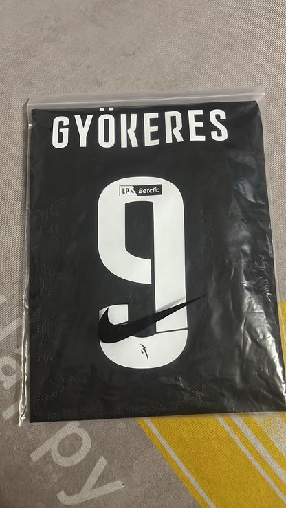 Viktor Gyökeres Sporting Lissabon Heimtrikot Grün