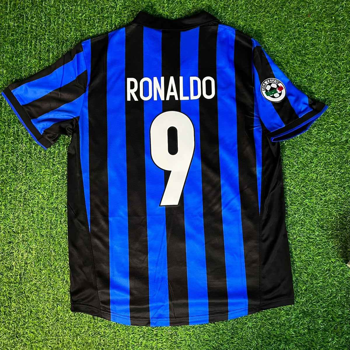 Ronaldo Nazario El Fenomeno R9 - Inter Retro Trikot