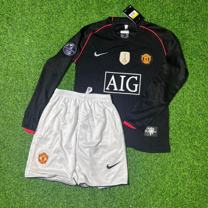 Luis Nani Manchester United 2007/2008 CL-Aufnäher Schwarzes Retro-Fußballtrikot-Set für KINDER