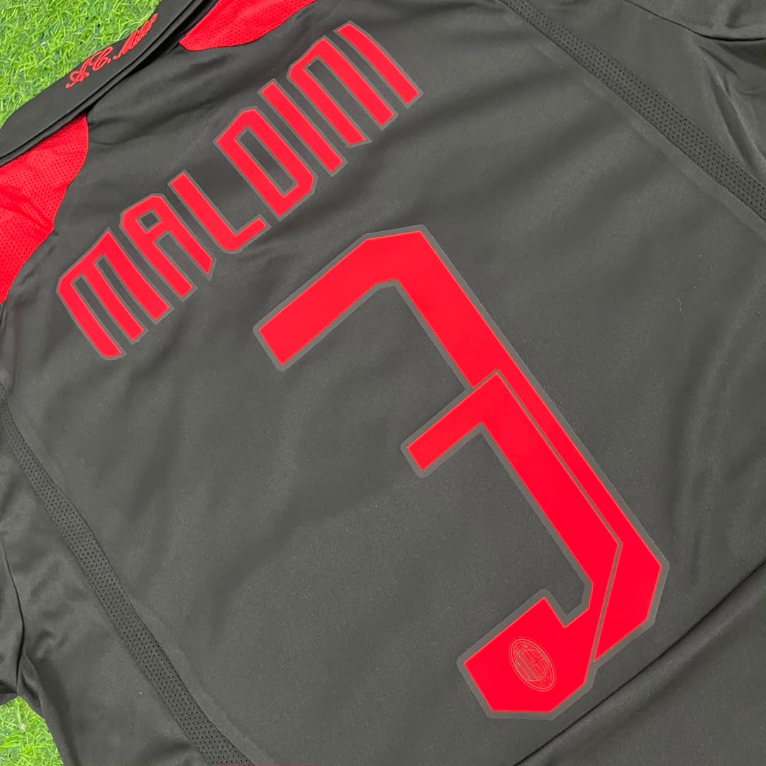 Camiseta de fútbol retro negra de Paolo Maldini AC Milan 2007-2008, tercera equipación