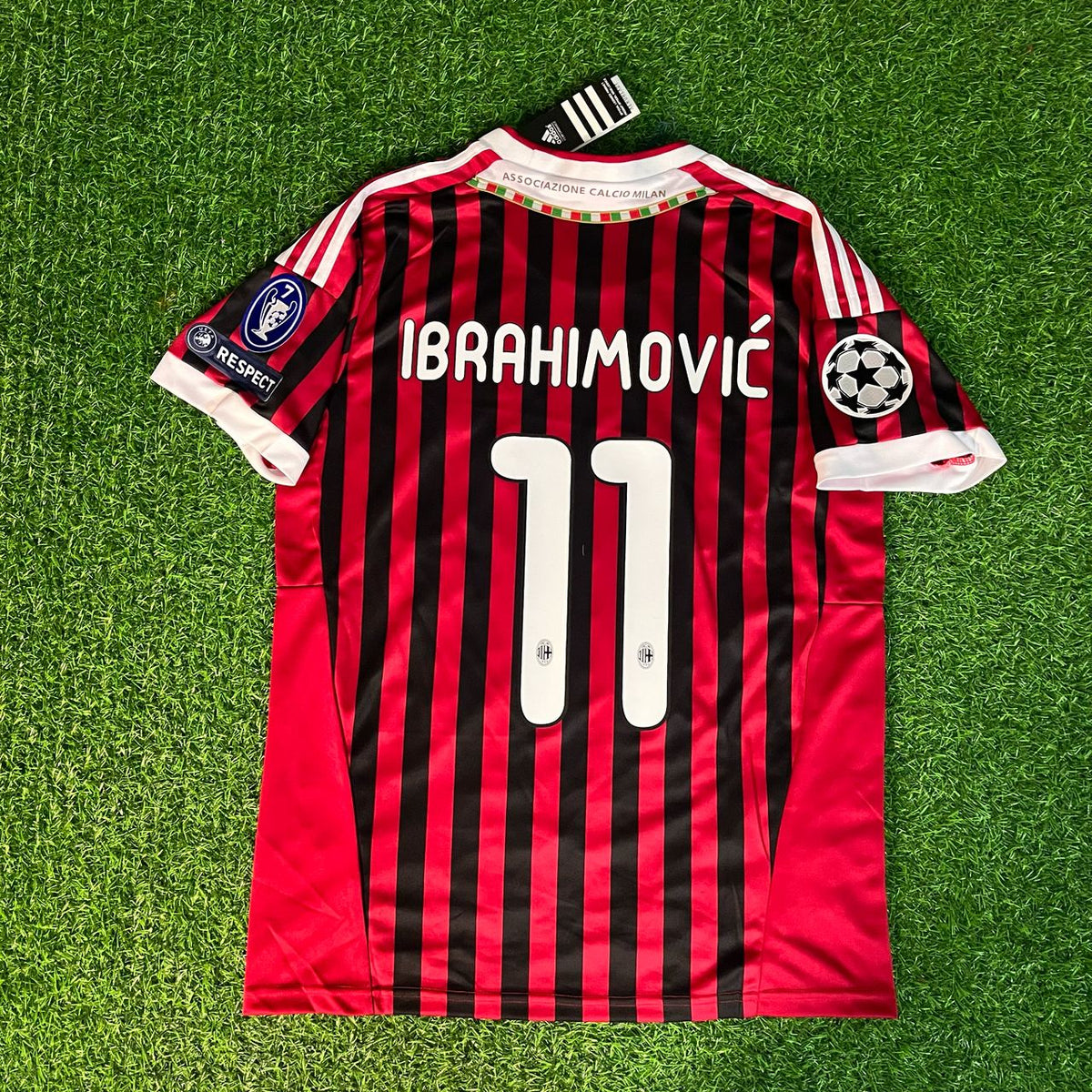 Zlatan Ibrahimović 11 - AC Mailand Heim 2011/12 Retro Trikot Fußballtrikot