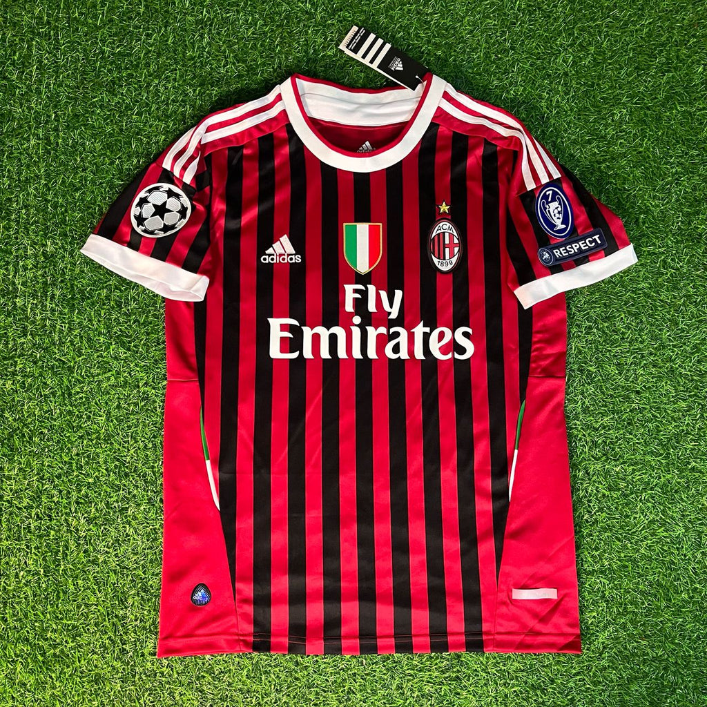 Zlatan Ibrahimović 11 - AC Mailand Heim 2011/12 Retro Trikot Fußballtrikot