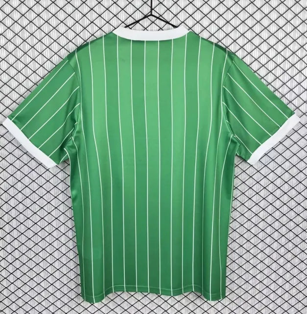 Tenue de football rétro de la 1. FFC Brême 1988-89