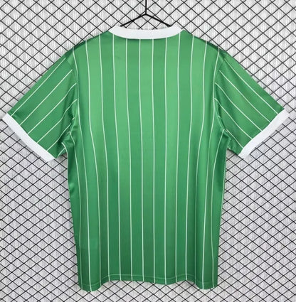 Tenue de football rétro de la 1. FFC Brême 1988-89