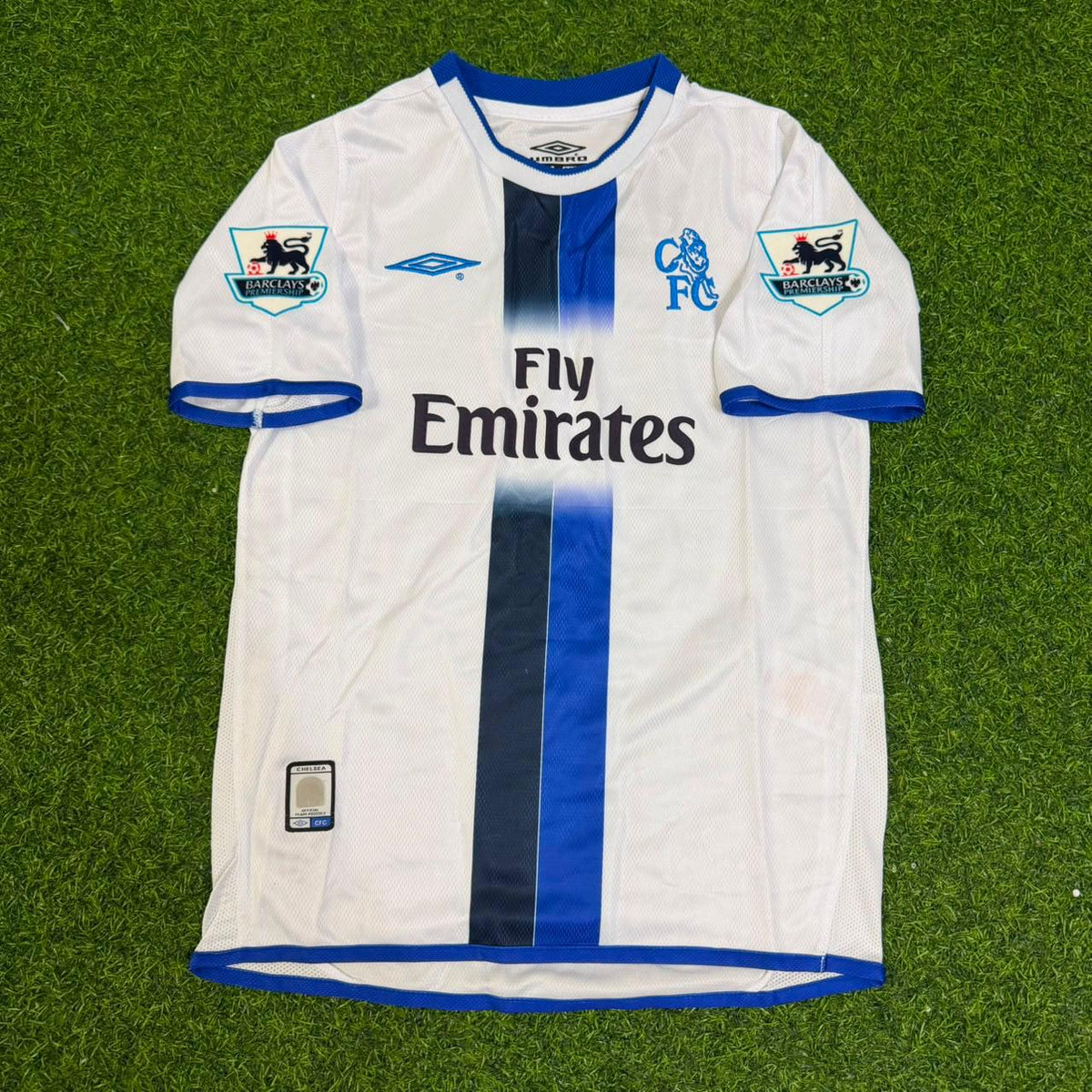 Adrian Mutu Chelsea Away 2004/05 Retro Kids White Football Jersey