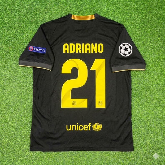 Maillot de football rétro noir du FC Barcelone 2013/14 – Adriano 21