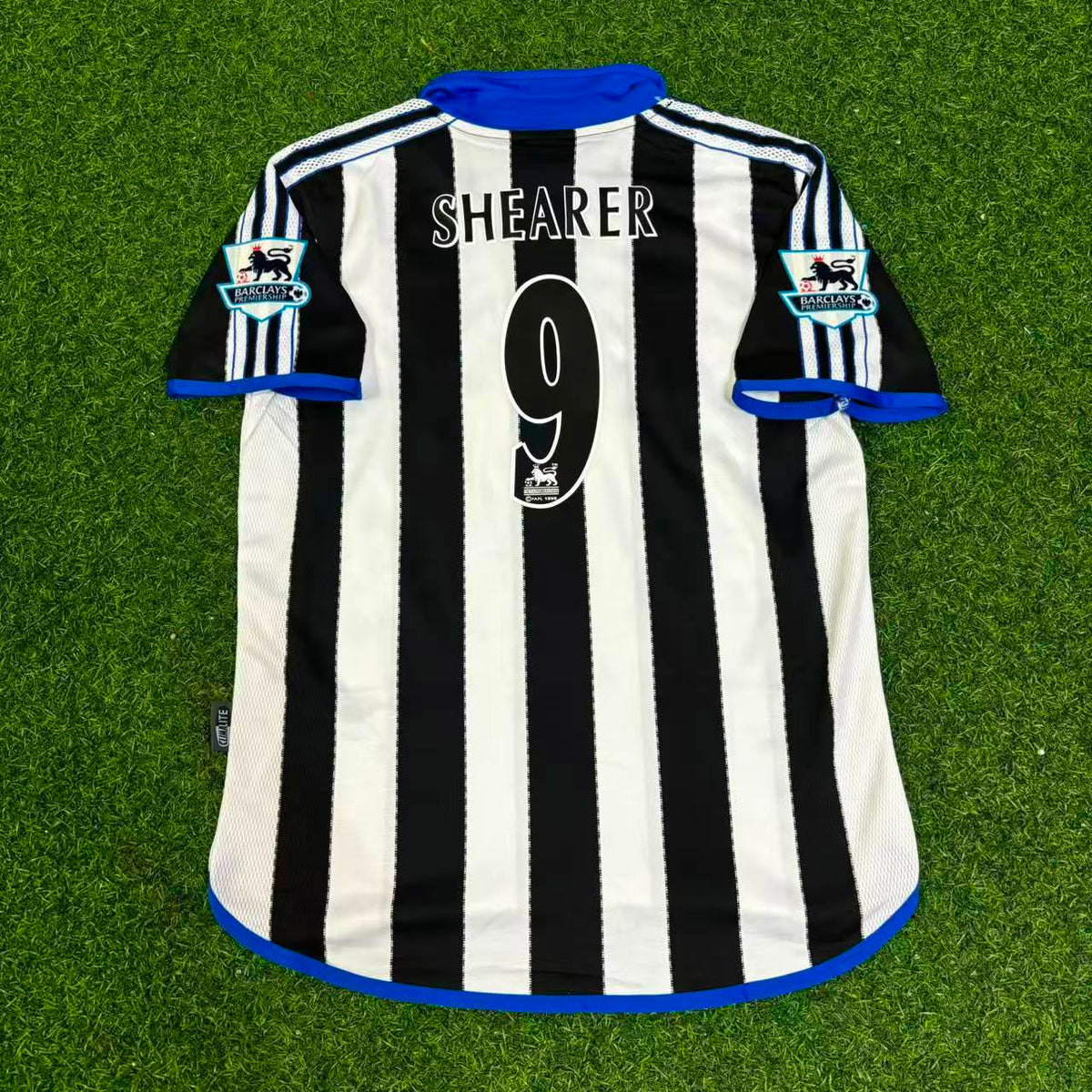 Alan Shearer #9 Newcastle United Kids Retro Trikot Kit Jersey Soccer Shirt